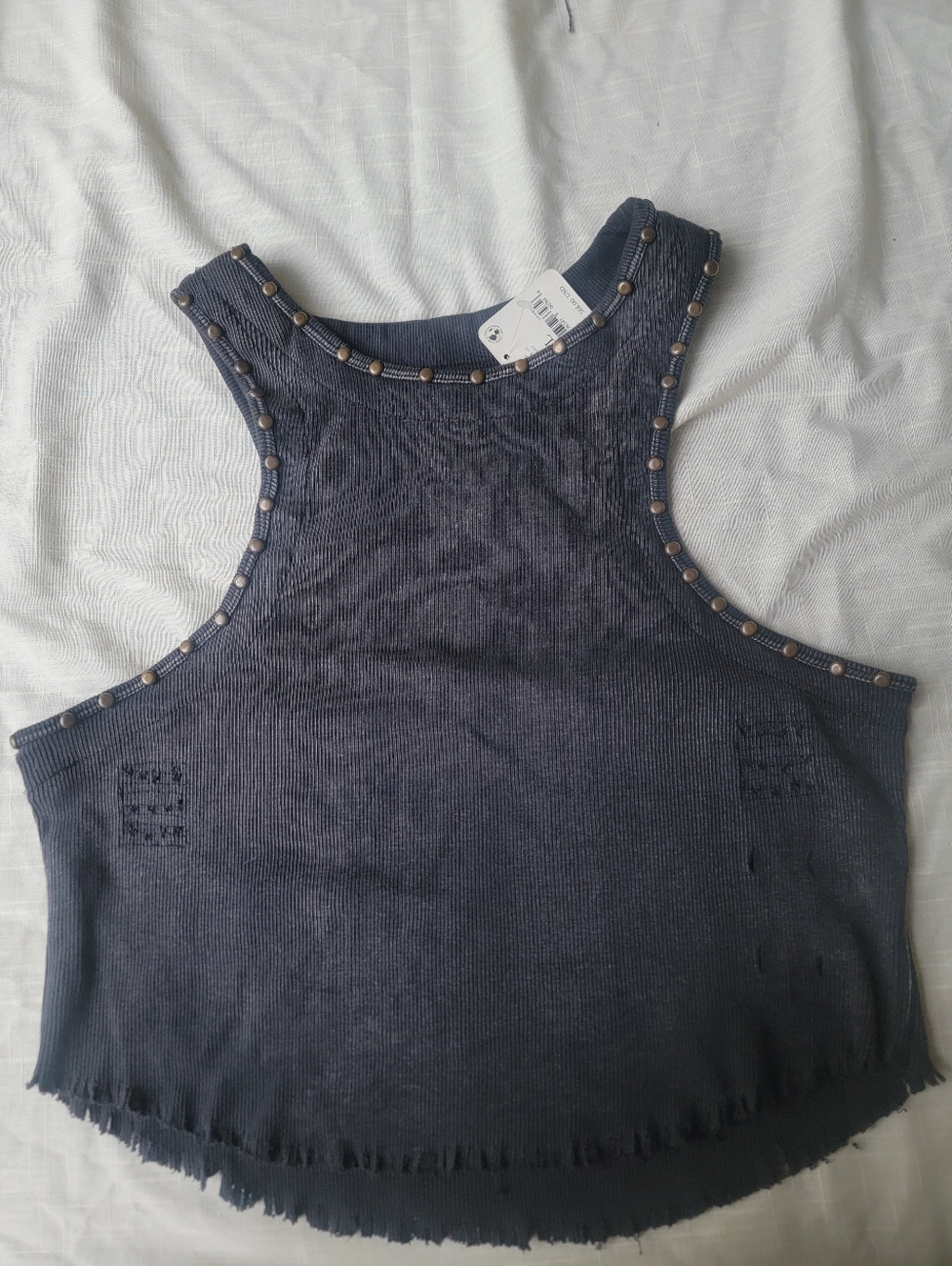 We The Free People Look Back At It Distressed Black Raw-Hem Studded Cropped Tank - Picture 6 of 16
